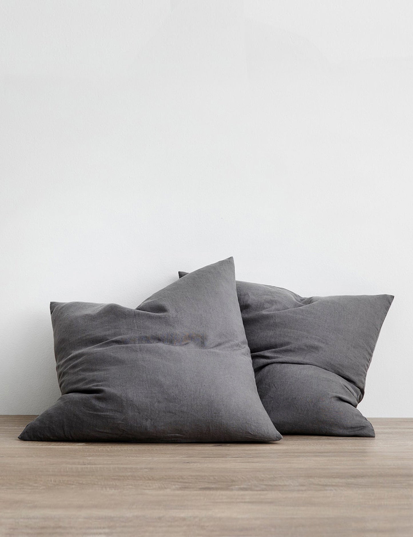 European Flax Linen Pillowcases (Set of 2) by Cultiver