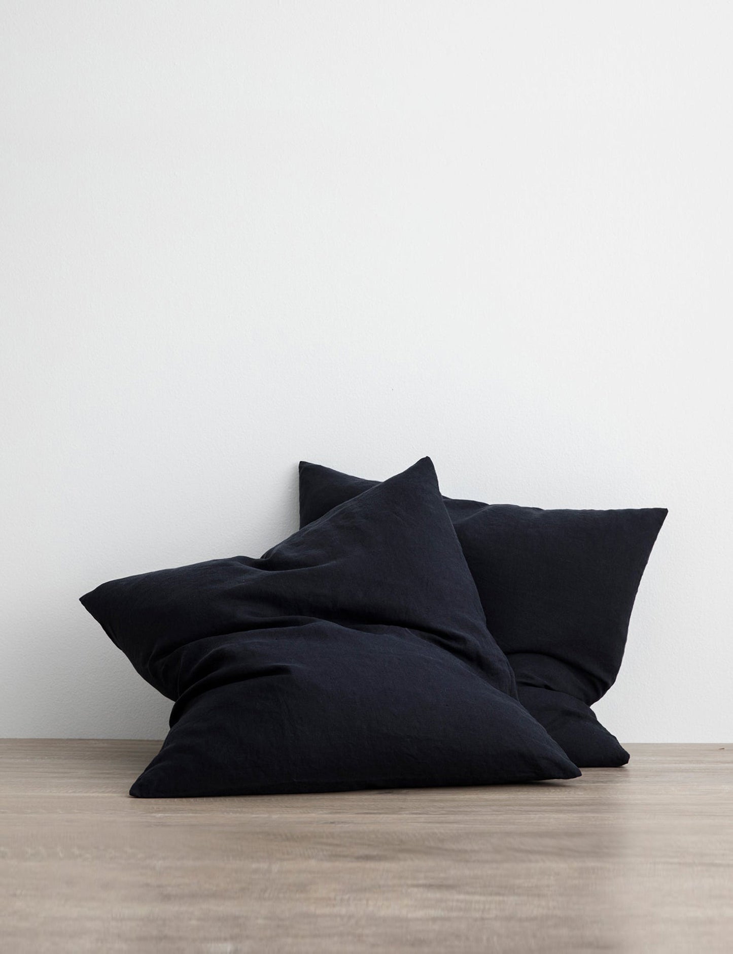 European Flax Linen Pillowcases (Set of 2) by Cultiver