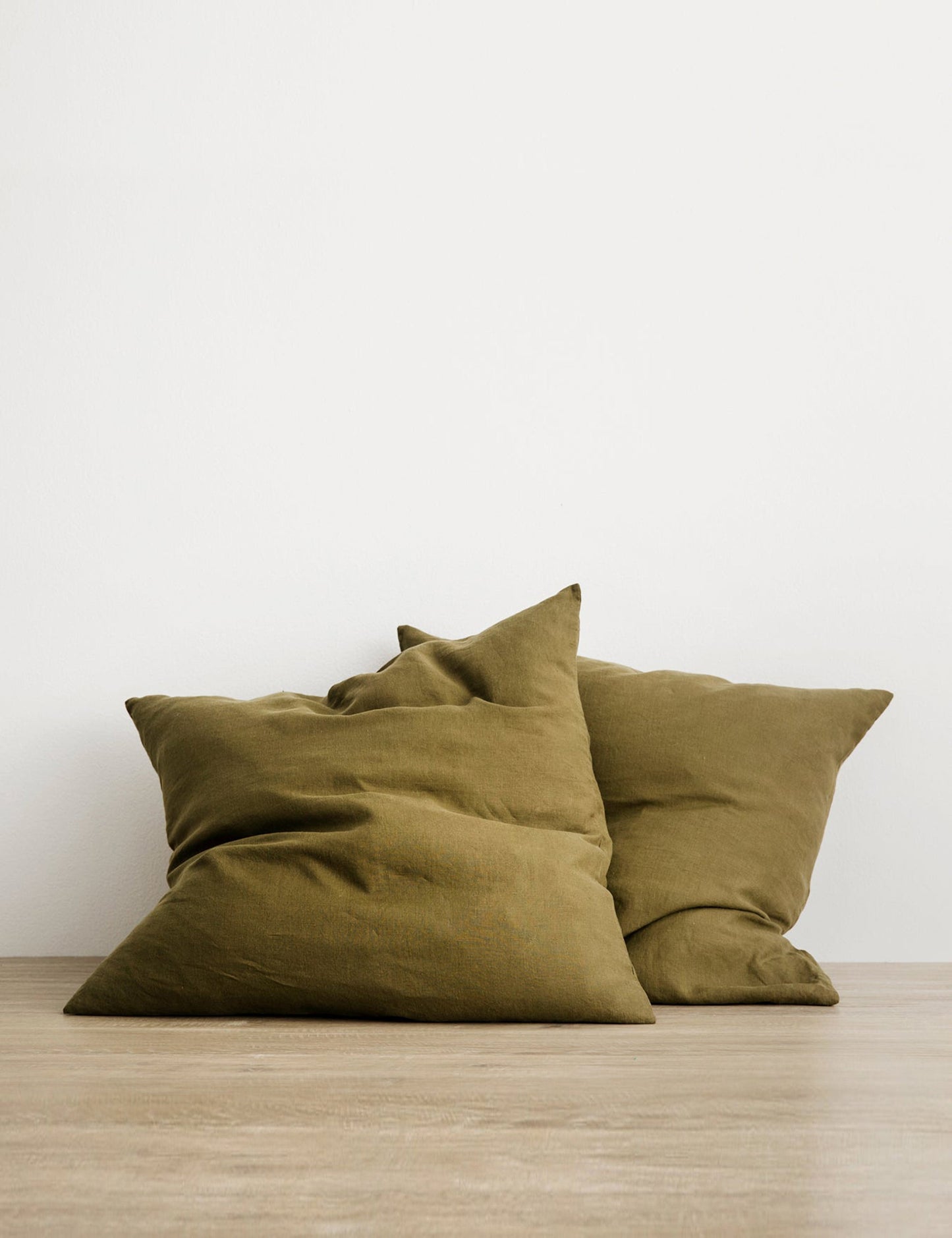 European Flax Linen Pillowcases (Set of 2) by Cultiver